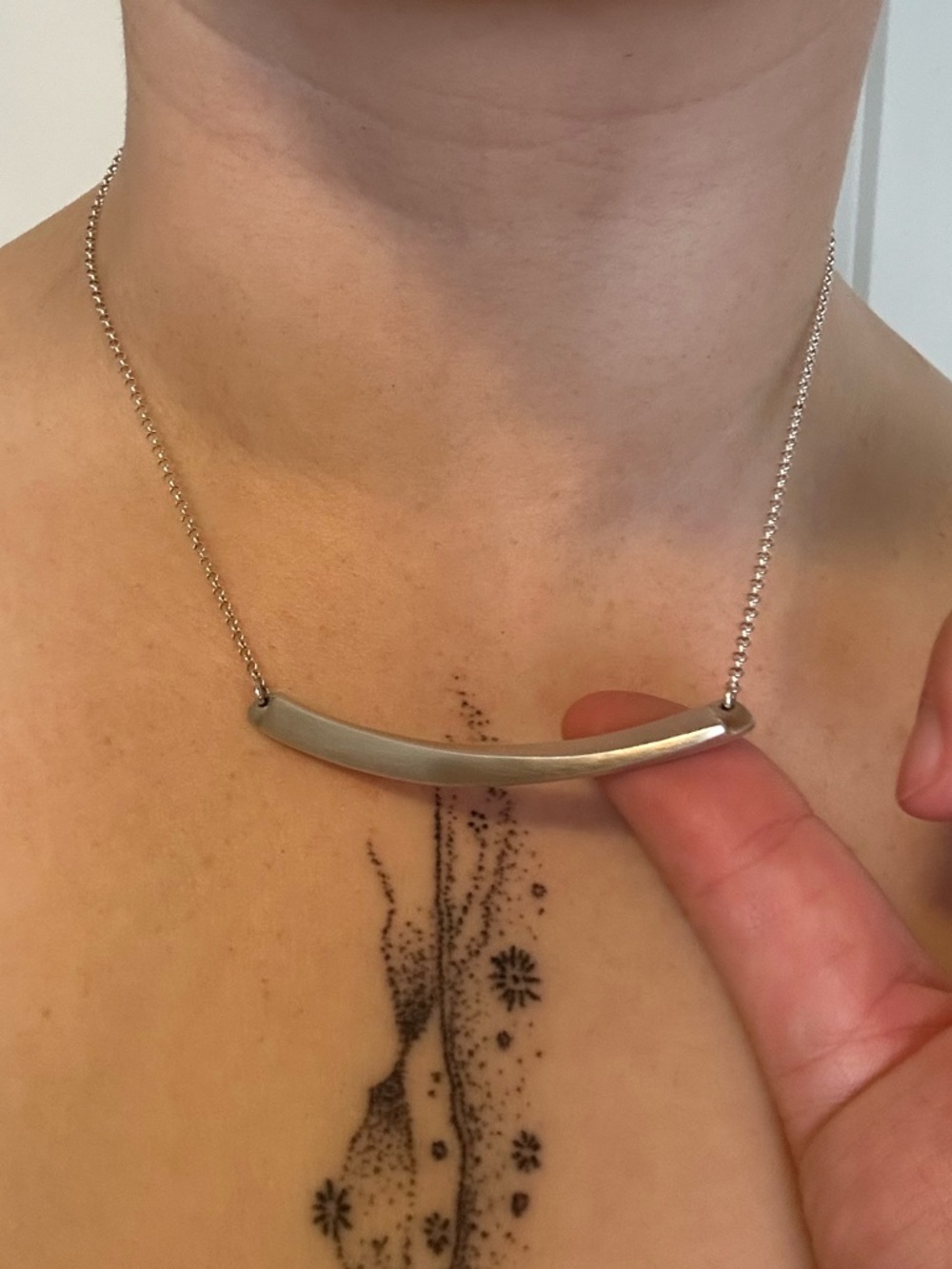Kind Seas Sterling Silver Horizon Line Necklace